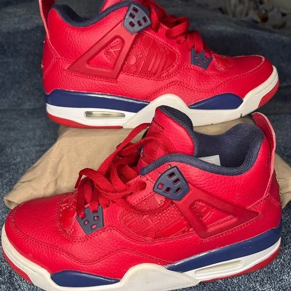 Jordan 4 retro fiba Air color red - Picture 2 of 7